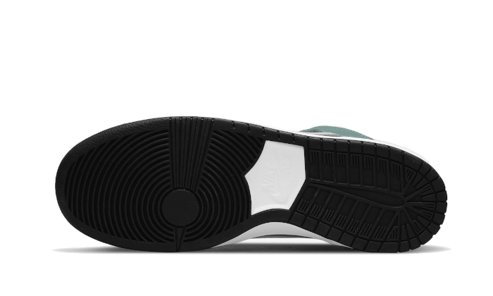 9bed26_c4fd5d81ae8642c58594dae34183420amv2