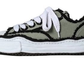 Maison Mihara Yasuhiro Khaki