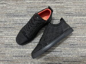 Louboutin Low Black